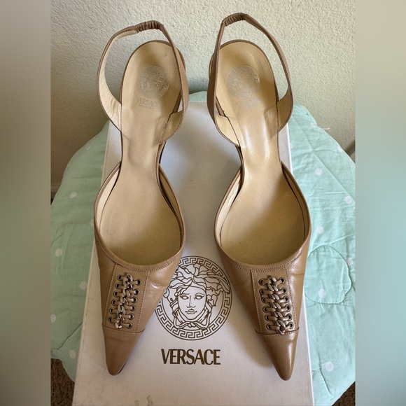 VINTAGE Versace Heels Womens size 37 1/2 - Picture 6 of 16